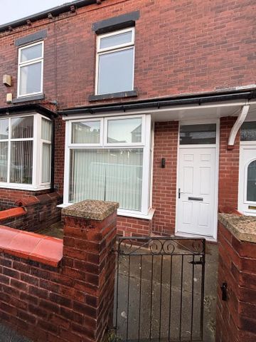 2 bedroom terraced house to rent - Photo 2