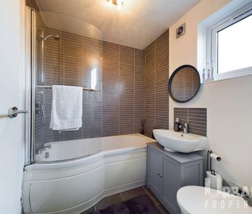 4 bedroom house to rent - Photo 3