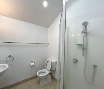 Freshly Updated 2 Bedrooms Townhouse in East Tamaki - Photo 6