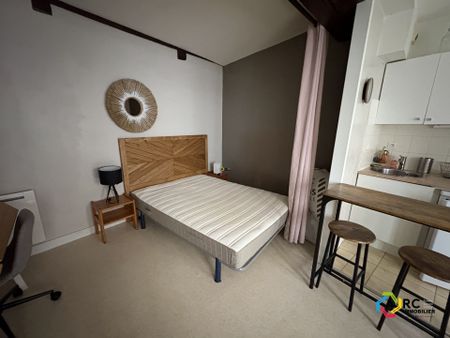 Location Appartement 1 pièce 31m² ORLEANS 45000 - Photo 2