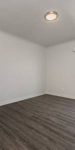 Huckleberry Flats - 1 Bedroom + Den - Available March 1st - Photo 3