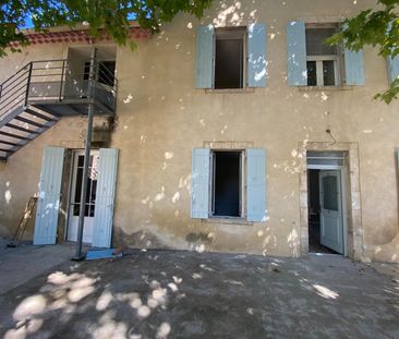 « MONTFAVET - APPARTEMENT T3 61M² AVEC PARKING ET TERRASSE » - Photo 4