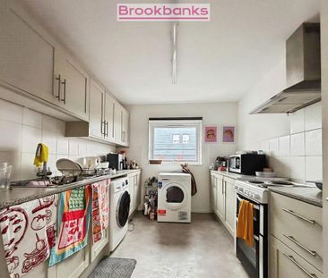 1 bedroom flat to rent - Photo 4