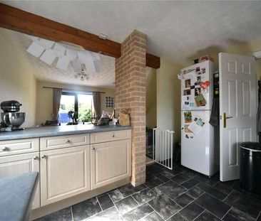 Wells Court, Mildenhall, Bury St. Edmunds, Suffolk, IP28 - Photo 5