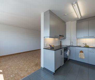 Schöne Wohnung mit Aussicht! - Photo 4