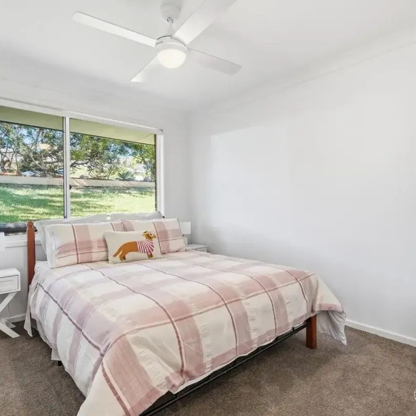 3 Bedroom in Sought After Area - Photo 1
