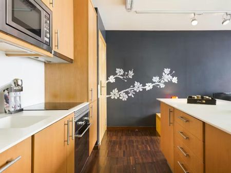 Carrer de Prats de Molló, Barcelona, Catalonia 08021 - Foto 5