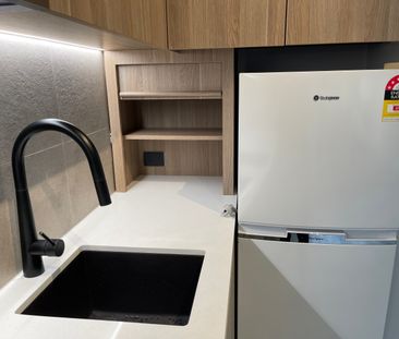 11/19-23 Forbes Street, Woolloomooloo NSW 2011 - Studio For Rent | ... - Photo 3