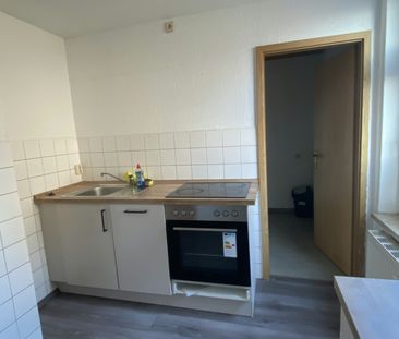 Über wenige Stufen in Ihr neues Zuhause - Photo 2