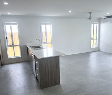 10 Provence Place, Greenbank QLD 4124 - House For Rent | Domain - Photo 6