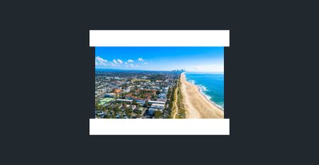 Renovated Beachside House On Large Block - Photo 2