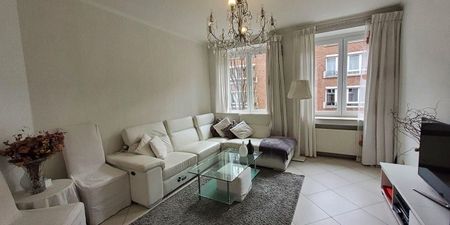 Appartement te huur in Etterbeek voor € 1.450 met 2 slaapkamers - Photo 2