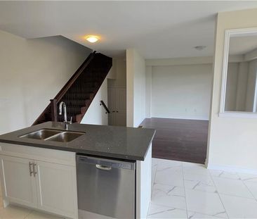 233 POSTILL Street, Paris, Ontario, N3L0R6 - Photo 5