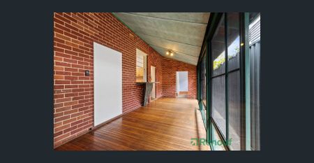 Charming Character Home in the Heart of North Perth - Photo 3