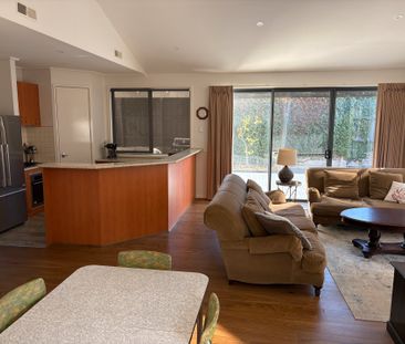 Coastal Living with Space, Style & Convenience – Steps from the Shore - Photo 6