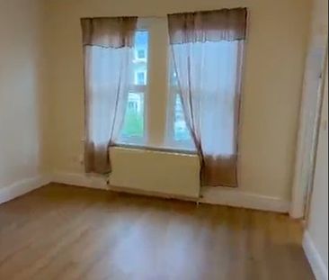 Room in a Shared House, Wellington Gardens, SE7 - Photo 3