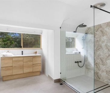 Tranquil Hinterland Retreat - Spacious, Stylish, and Serene! - Photo 4