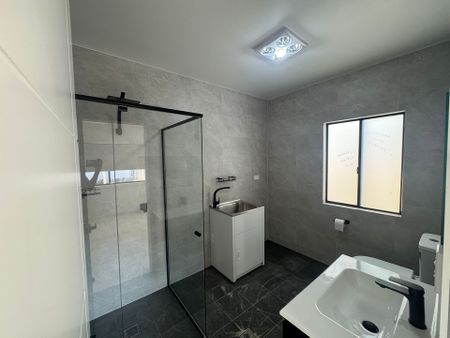 Brand New Two-Bedroom Granny Flat - Modern Comfort in a Prime Location! - Photo 4