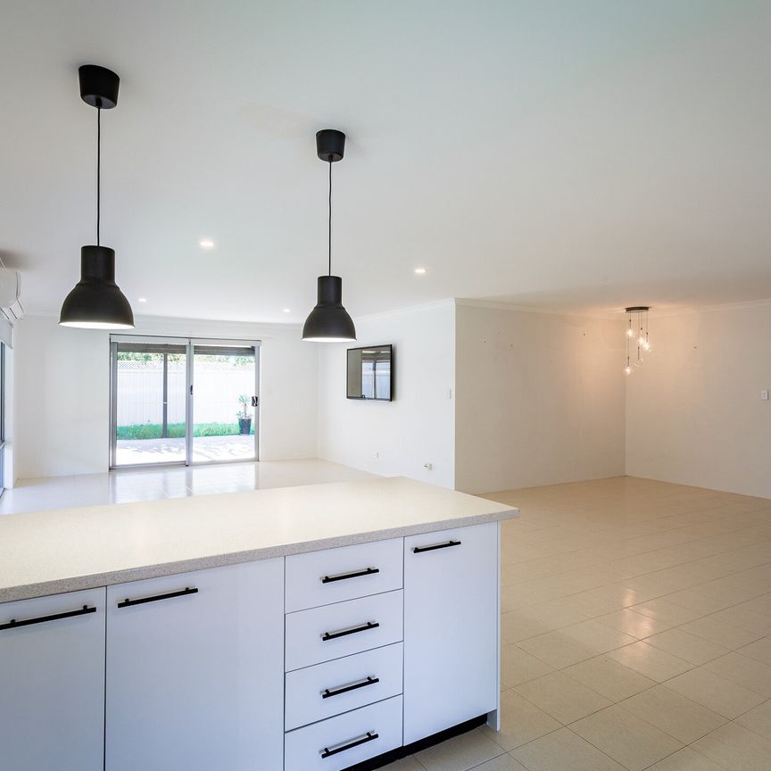 Madora Bay - Photo 1