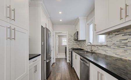 For Lease - 5992 19th Avenue, Markham, Ontario - Photo 4