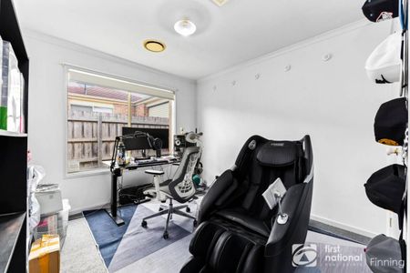 Spacious Family Home - Photo 2