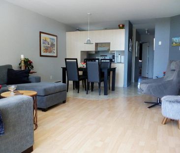 Grand 4 1/2 style condo à louer à Boisbriand - Photo 3