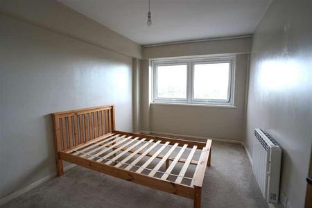 Westcliff Parade, Westcliff-on-sea, SS0 - Photo 4