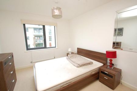 2 bedroom apartment to rent - Photo 3