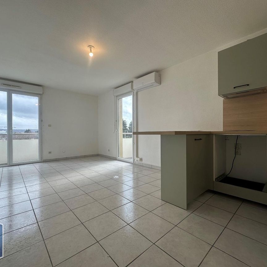 Location Appartement 2 pièces 38m² MONTFAVET 84140 - Photo 1