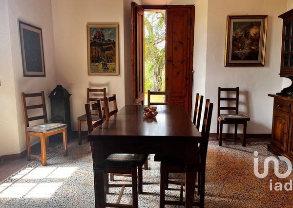 Via San Martino Altoreggi, Figline e Incisa Valdarno, Tuscany 50063