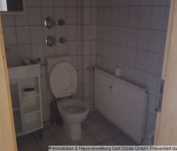 Geräumige 1-Raum-Wohnung mit Einbauküche im Erdgeschoss ab Dezember... - Photo 6