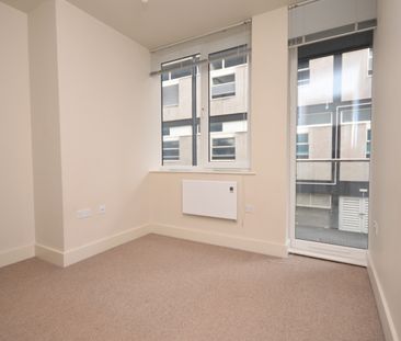 West Stockwell Street, Colchester, Essex, CO1 1FQ - Photo 2