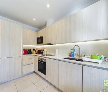Mallow Grove, Bracknell Mallow Grove, Bracknell - Photo 2