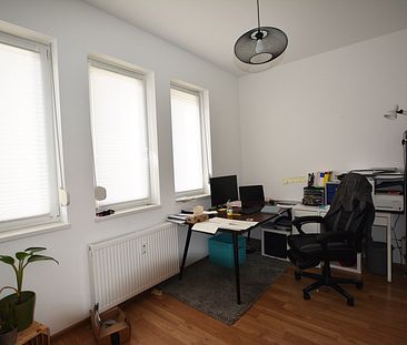 Helle, top renovierte 3-Zimmer Wohnung mit großer Terrasse in ruhiger, zentraler Lage von Krefeld - Photo 4