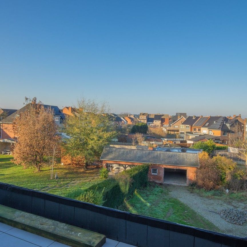 Unieke loft op de tweede verdieping met uitzicht op S’Hertogenmolens - Photo 1