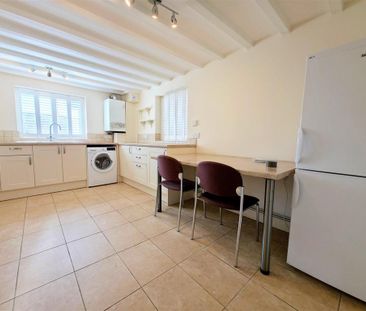2 bedroom barn conversion to rent - Photo 4