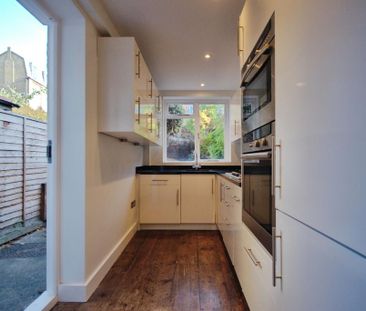 2 bedroom terraced house to rent - Photo 5