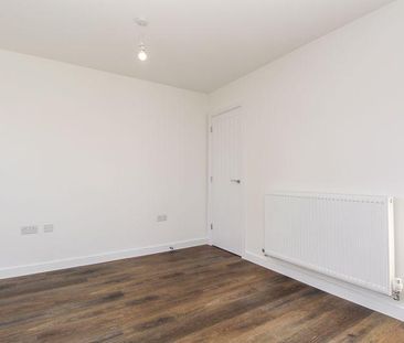 3 bedroom detached house to rent - Photo 5