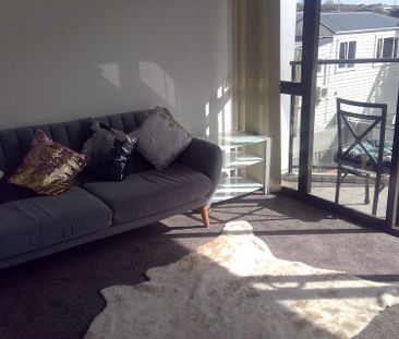 Two bedroom 53m secure apartment - Photo 1