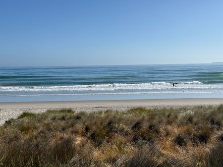 Beachside Charm Meets Summer Vibes! - Photo 5