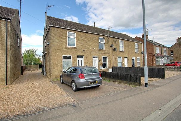 2 bedroom semi-detached house to rent - Photo 1