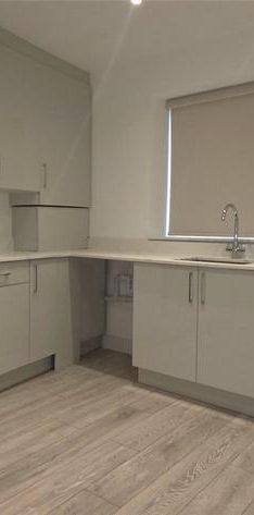 3 bedroom apartment to rent - Photo 1