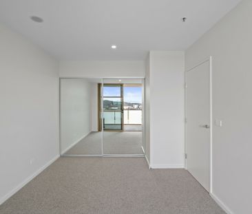 Modern Living in Boulevard - Photo 3