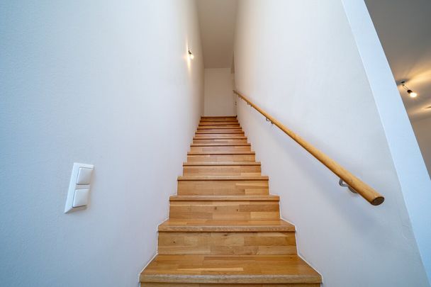Traumhafte 4 Zimmer Maisonettewohnung mit Garten in Seitenstetten - Photo 1