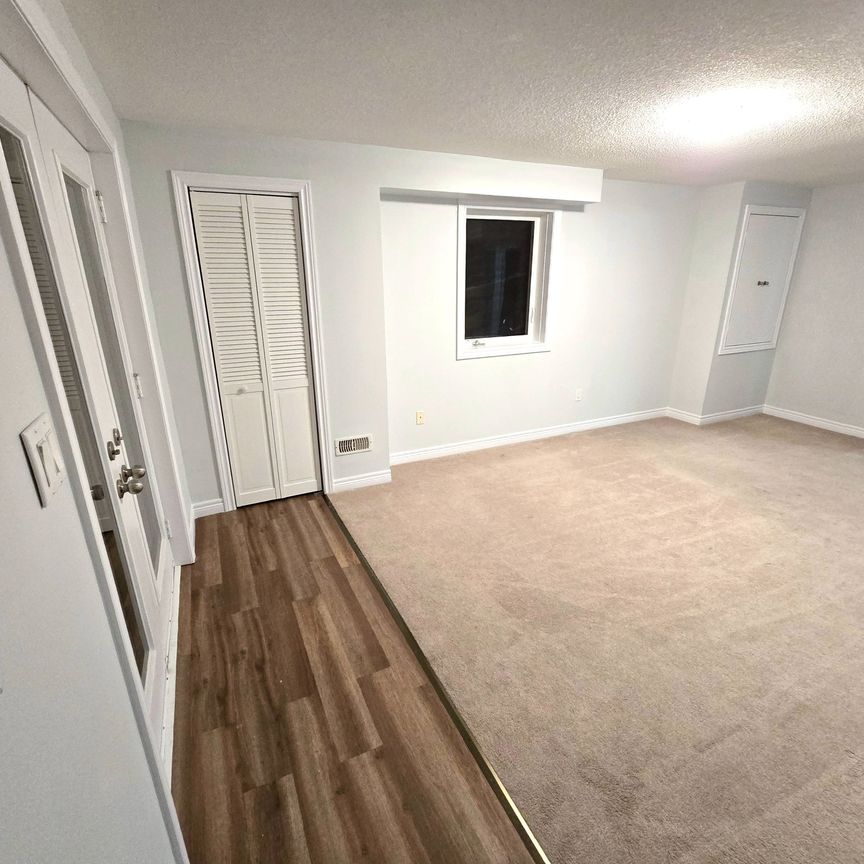 For Lease - 1339 Dallman Street Unit# Basement, Innisfil, Ontario - Photo 1