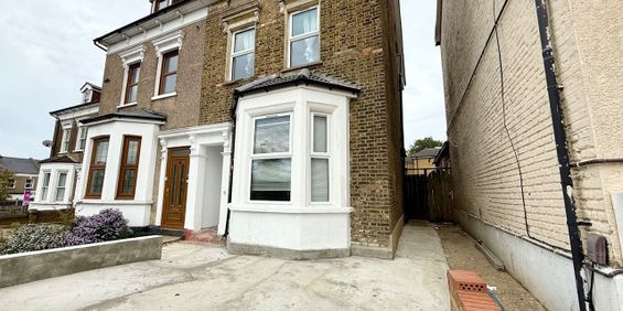 Studio Flat, Beulah Road, CR7 - Photo 3
