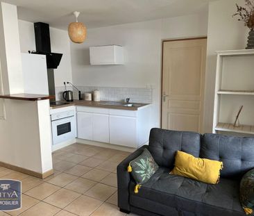 Location Appartement 2 pièces 31m² LE TAMPON 97430 - Photo 4