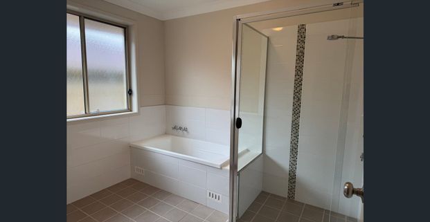 Duplex with Double Garage.. Covered Patio.. Walk to Local Amenities - Photo 1