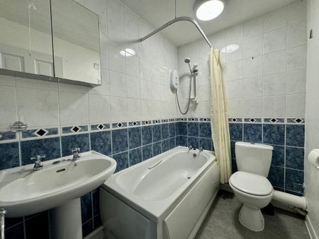 2 bedroom terraced house to rent - Photo 5