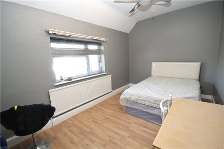 Greenford Road, Greenford, UB6 8QU - Photo 3